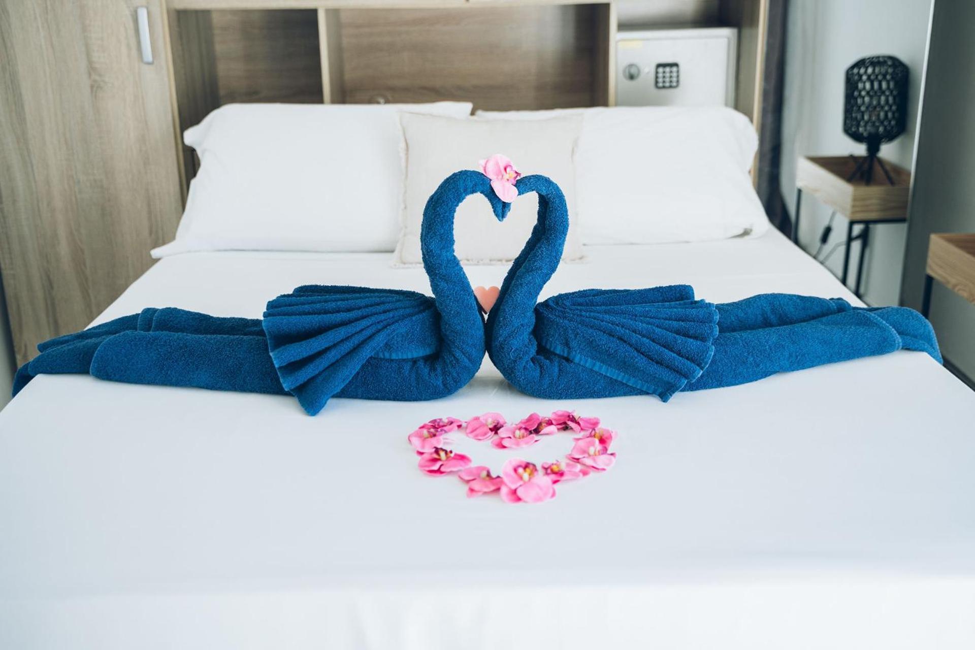Lindsey Hotel Сен-П'єр Екстер'єр фото